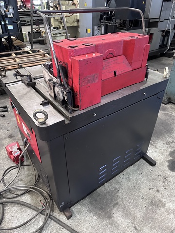 アマダ CSH-300 コーナーシャー