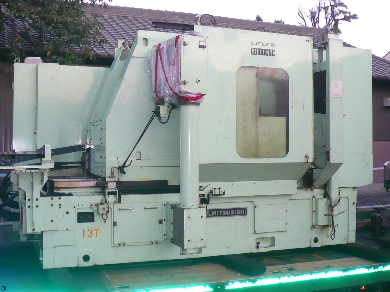 三菱重工業 GB100CNC NCホブ盤