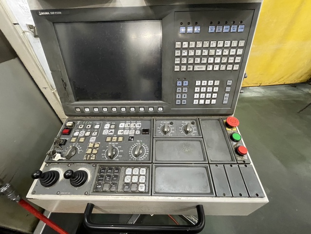 オークマ MILLAC761V 立マシニング(BT50)