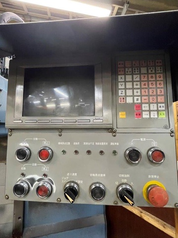 OKK RRM-3V NC立フライス