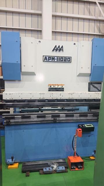 相澤鐵工所 APM-11020 2.0m油圧プレスブレーキ