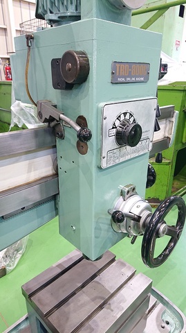 東亜機械製作所 TRD-800C 800mmラジアルボール盤