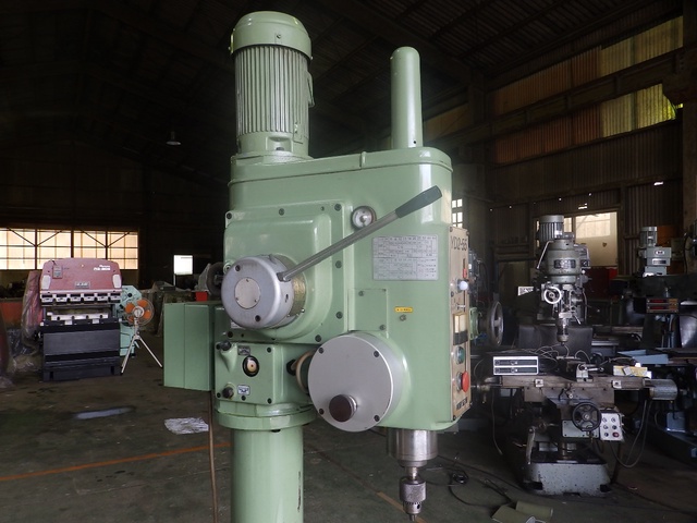 森精機製作所 YD2-55 550mm直立ボール盤