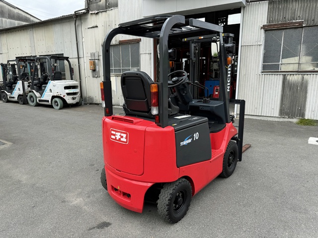 日本輸送機 ニチユ FB10PL-77-300 1.0Tフォークリフト