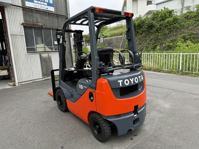 トヨタL&F 02-8FG15 1.5Tフォークリフト