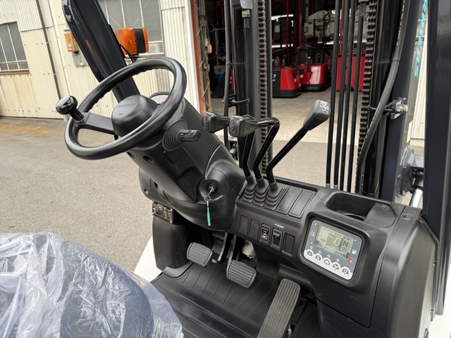三菱ロジスネクスト FD20T15M 2.0Tフォークリフト