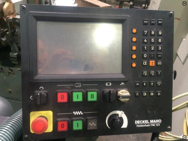 DECKEL FP1-2102 万能フライス