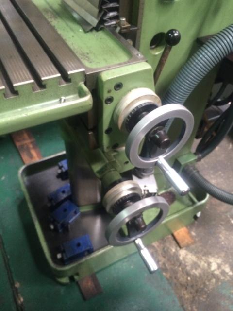 DECKEL FP1-2102 万能フライス