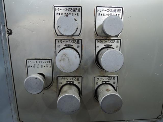 オークマ GU33-75 円筒研削盤
