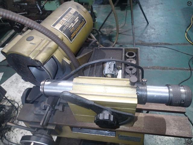 DAREX E-85/90/TR ドリル研削盤