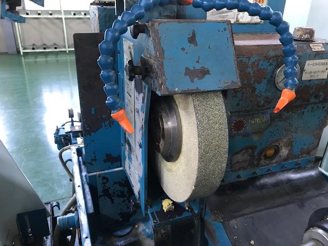 豊田工機 GL4P-100Ⅱ NC円筒研削盤