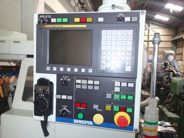 シギヤ精機製作所 GRN-20 25W NC円筒研削盤