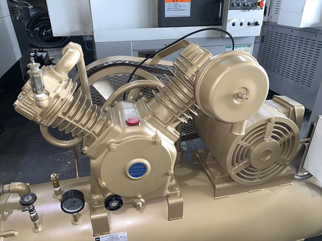 東芝 SP106-55T4 5.5kwコンプレッサー
