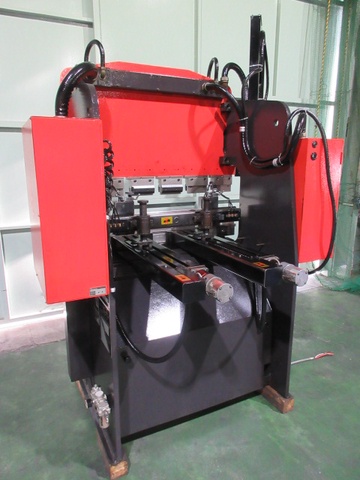 アマダ RG-35S 1.2m油圧プレスブレーキ
