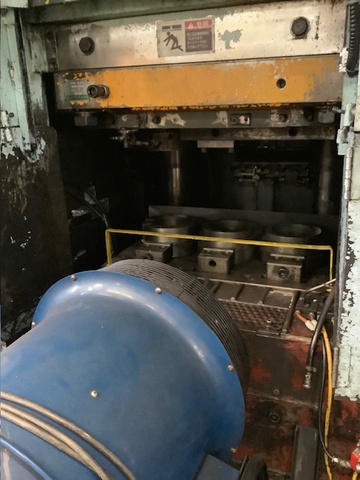 栗本鐵工所 CFM-16 1600T熱間鍛造プレス
