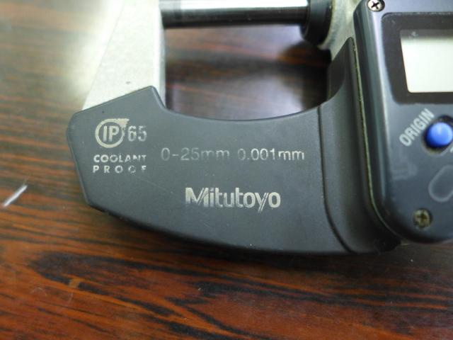 ミツトヨ MDC-25MJ デジタルマイクロメーター