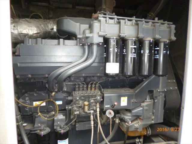 小松製作所 SA12V140 ディーゼル発電機
