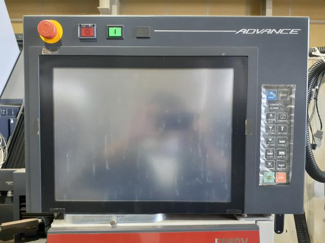 三菱電機 EA12VM ADVANCE 放電加工機