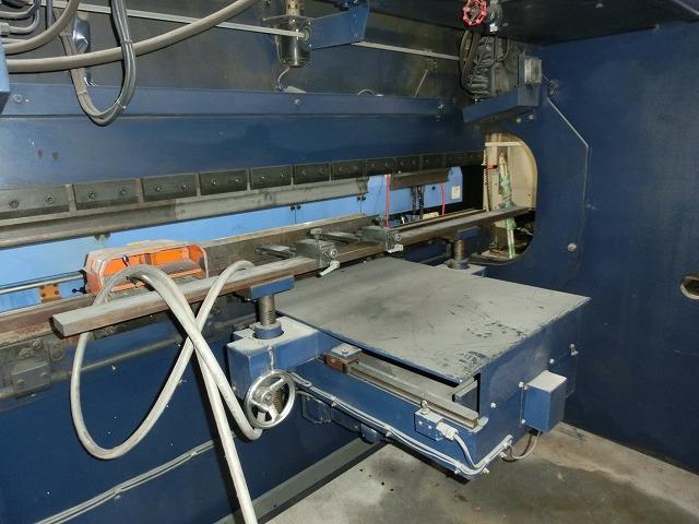 小松製作所 PHS80*255 2.5m油圧プレスブレーキ