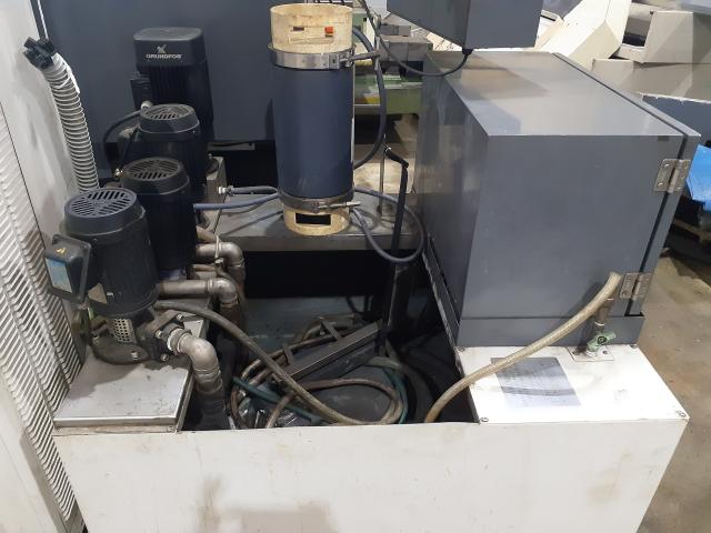 ファナック α-1C ワイヤーカット
