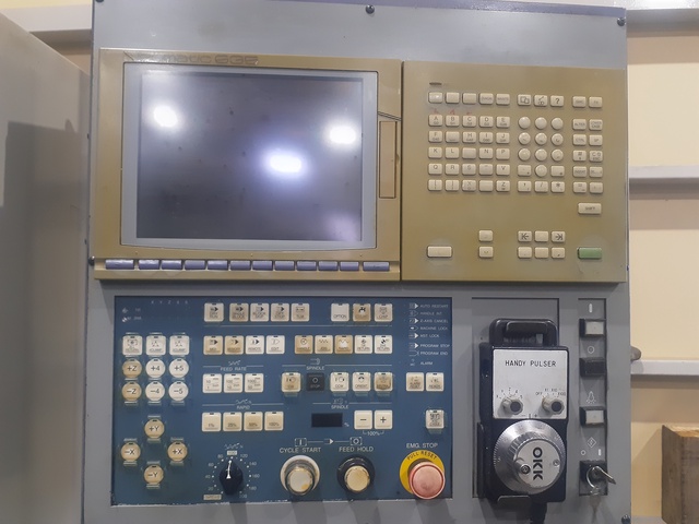 OKK VM5Ⅱ 立マシニング(BT50)