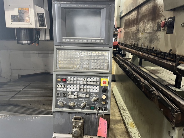 オークマ MB-56VB 立マシニング(BT50)