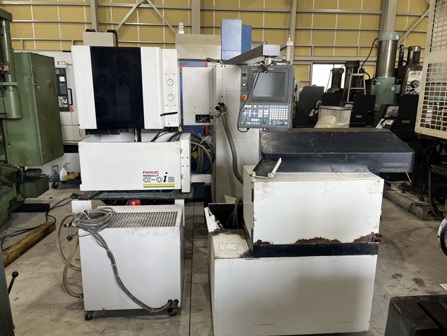 ファナック α-0iB ワイヤ放電加工機