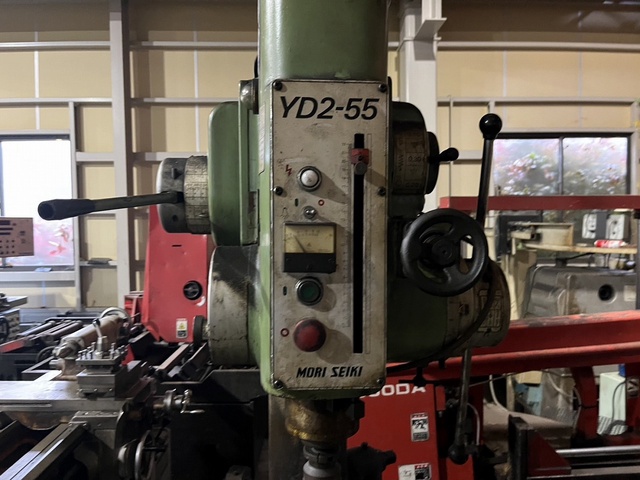 森精機製作所 YD2-55 550mm直立ボール盤