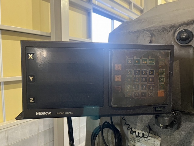 日立精工 2MV-V ヒザ型立フライス