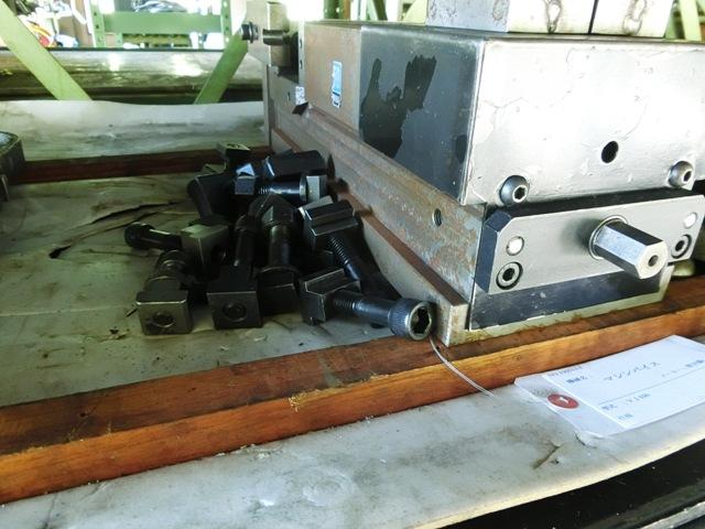 津田駒工業 VJ150 マシンバイス