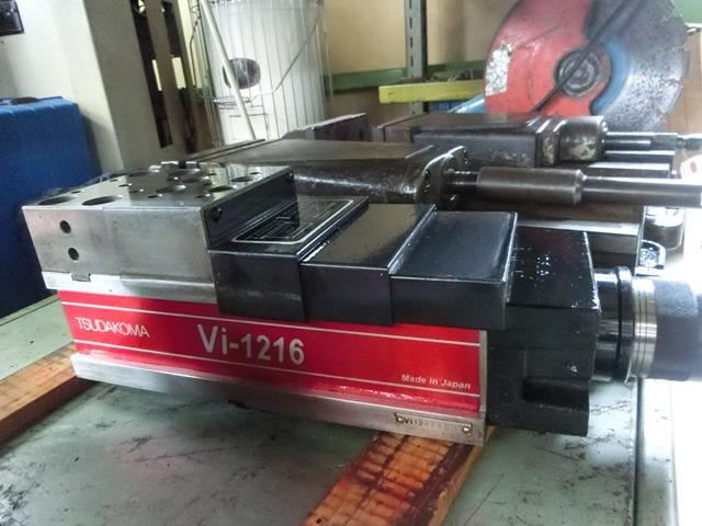 津田駒工業 Vi-1216 マシンバイス