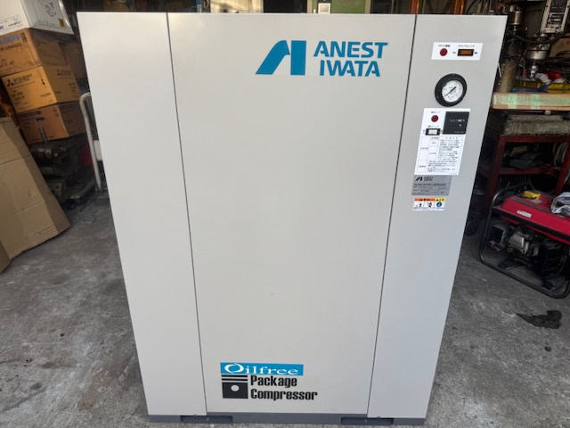 アネスト岩田 CFP37CC-8,5D 3.7kwコンプレッサー