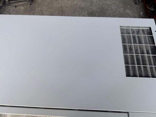 アネスト岩田 CFP37CC-8,5D 3.7kwコンプレッサー