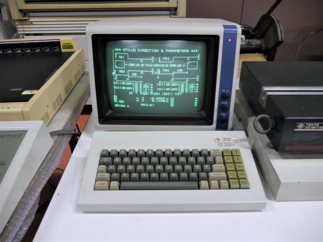 東京精密 CONTOURECORD 2600A 輪郭形状測定機