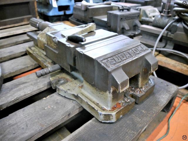 津田駒工業 200 油圧バイス