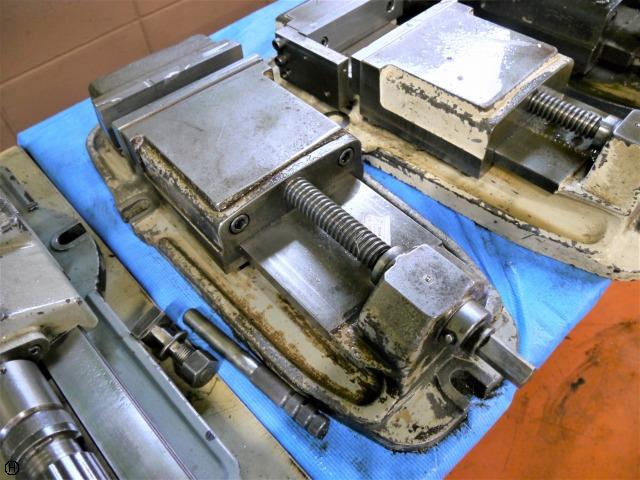 津田駒工業 200 マシンバイス