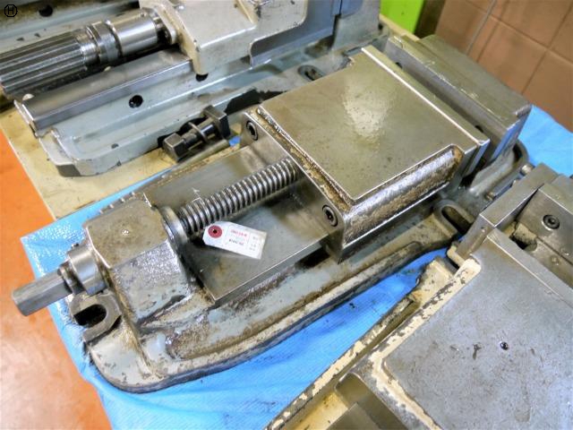 津田駒工業 200 マシンバイス