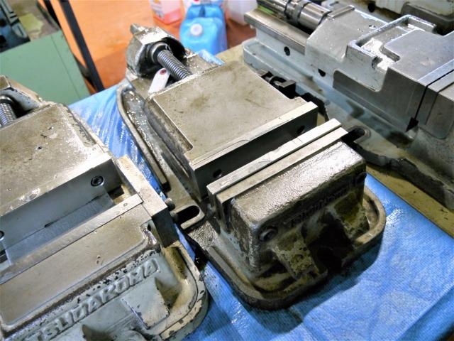 津田駒工業 200 マシンバイス
