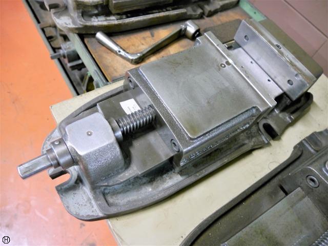 津田駒工業 200 マシンバイス