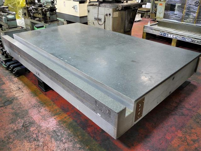  W3000×D1810(有効1600)×H300mm 検査定盤