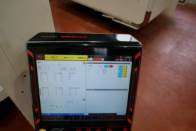 ヤマザキマザック VARIAXIS i-500 5軸立マシニング