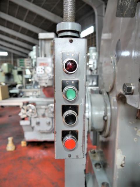 山毛鉄工所 MY-200 スロッター