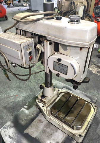 ブラザー工業 BT1-203 タッピング