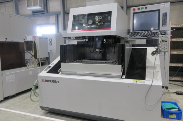 三菱電機 MV1200S ワイヤ放電加工機