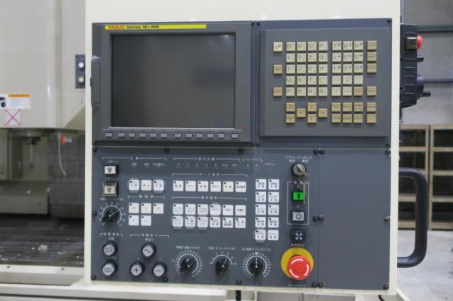 大隈豊和機械 MILLAC-611V 立マシニング(BT40)
