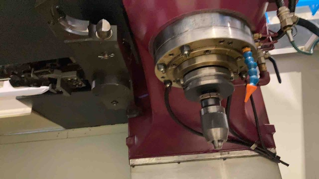 OKK VM5Ⅲ 立マシニング(BT50)