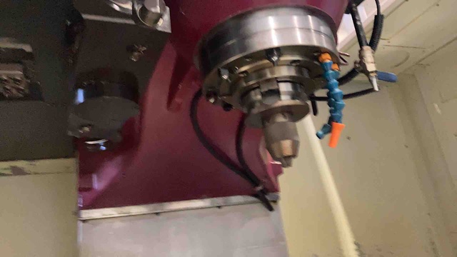 OKK VM5Ⅲ 立マシニング(BT50)