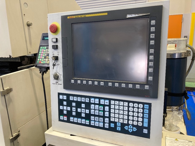 ファナック α-1iE ワイヤ放電加工機