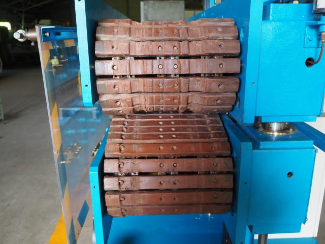 アイメックス EKD3000AH キャタピラ式引取機