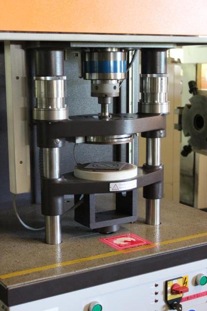 GOTTFERT RUBBER CAPILLARY RHEOMETER RCR射出成形性試験機